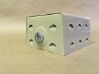 Btg-em Beko Beige Metal Locking
