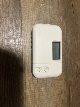 Carrier 997-9702010-3 Programmable Thermostat