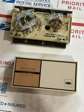 Carrier T874c1075 2-stage Heating Cooling Thermostat
