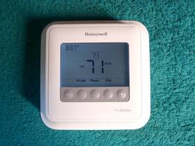 Th6220u2000 Honeywell Proseries T6 Pro-series Programable Backlit Thermostat Th6220u