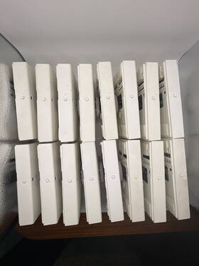Johnson Controls Wrsrtn00000 Lot Of 16 Used Wireless Thermostat Wrz-ttr0000-0
