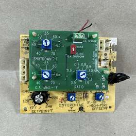100208835 Lochinvar Rly2056 Two Stage Thermostat Tst2314k Rly2056. L94
