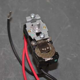 410130001 Marley 737287124487 / Dayton Qmark Berko Thermostat And Knob 2 Pole L135f J2026 410130001 Marley 737287124487 / Dayton Qmark Berko Thermostat And Knob 2 Pole L135f J2026