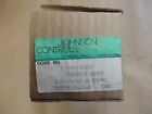 T-3101-8011 Na Johnson Controls Direct Acting Thermostat New Old Stock In