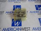 T-4002-202 T-4002-22 Johnson Controls New Pnuematic Thermostat