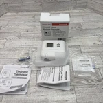 Honeywell T8400C1024 Electronic Thermostat 24VAC New/opened. Fixed Price $59.99.