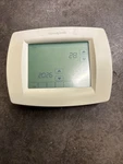 Honeywell TH832OU1008 Programmable Thermostat, Working, Read. Fixed Price $69.00.