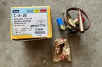 Parker Cajw Valve Expansion 040281-01 3/8 Elbow 1/2 Sae Flare 60 Cap C-a-jw. Fixed Price $149.99.