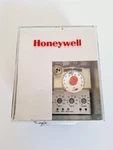 Honeywell T7075B1006 Remote Temperature Controller. Fixed Price $123.50.