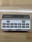 Honeywell Chronotherm Iii T8611R 1000 Programmable Heat Furnace Thermostat. Fixed Price $36.79.