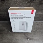 Honeywell RLV3120A 1005 Non-programmable Heat Only Triac Line Volt Thermostat. Fixed Price $19.43.