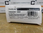 Honeywell TH5320C 1002 Non Programmable Thermostat New Jck. Fixed Price $29.92.