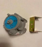 Kmc Controls CSC-2010 Reset Volume Controller, Beige. Fixed Price $129.00.