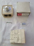 Robertshaw Room Thermostat 24 Volt Model TX400-42K New. Fixed Price $39.99.