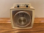 New Robertshaw 400-42K Non-programable Mechanical Thermostat 24V HEAT/1 Cool. Fixed Price $34.99.