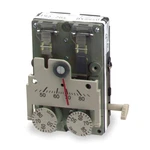 Siemens 192-204 Pneumatic Tstat,heat Or COOL,2PIPE,HIGH 4E673. Fixed Price $325.26.