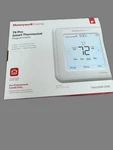 Honeywell Home T6 Pro Smart Thermostat TH6220WF2006. Fixed Price $75.00.