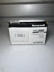 Honeywell TH2210DH1000 Horizontal 5+2 Day Programmable Thermostat. Fixed Price $24.95.