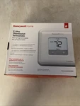 Honeywell TH1110D2009 T1 Non-programmable Thermostat. Fixed Price $35.00.