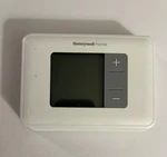 Honeywell Home Thermostat Model RTH5160D1003. Fixed Price $16.50.