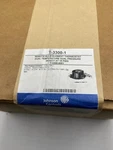 Johnson Controls T-3300-1 Remote Bulb Element Thermostat Duel Temp Press. Fixed Price $600.00.