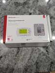 Honeywell Home YTH6320R1023 Wireless Zoning Adapter Kit. Fixed Price $200.00.