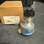 S-224-1 Johnson Controls Pneumatic Gradual Switch, 20PSI Span. New. Fixed Price $449.95.