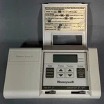 Honeywell 97-4730 Rev Programmable Heat Ac Thermostat Magic. Fixed Price $29.99.