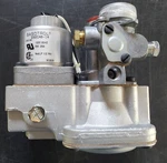 ONE(1) Basotrol G92CAB-14 Automatic Gas & Internal Pilot Flow Valve 1/2". Fixed Price $289.00.