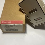 Honeywell T42M1023 Thermostat 60-100F 250V-AC New. Fixed Price $47.00.