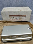 Siemens (powers) 832-0490 Direct Acting Pneumatic Thermostat. Fixed Price $50.00.