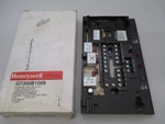 Honeywell Q7300B1008 Subbase New. Fixed Price $109.99.