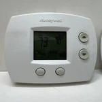 Honeywell TH5110D1006 Non Programmable Thermostat Control (pre-owned). Fixed Price $29.99.