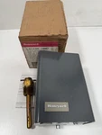 Honeywell L8124A1007 Triple Aquastat Vertical Case Relay For Oil Applications. Fixed Price $312.00.