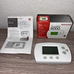 Honeywell Home TH6110D1005 Focuspro 6000 HEAT/1 Cool Thermostat Working Tested. Fixed Price $29.99.
