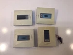 Lot Of Four Johnson Controls Heat Cool Thermostats Tec 1100 Series Pump Com. Fixed Price $35.00.