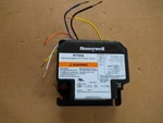 Honeywell Interrupted Ignition Oil Primary Control. Fixed Price $325.00.