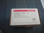 Honeywell TP972A2192 Pneumatic Thermostat New!. Fixed Price $249.95.