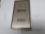 Honeywell T42J 1078 Stage Cool Thermostat. Fixed Price $42.46.