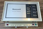 Honeywell LR69071 Heat Pump Old Style "analog Thermostat". Fixed Price $59.99.