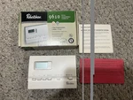 New Robertshaw 9610 Digital Programmable Thermostat Heating 7 Day Ac Nos. Fixed Price $49.99.