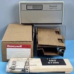 New Nos Honeywell T7300A 1005 Commercial Single Zone Thermostat. 24VAC. Fixed Price $164.95.