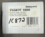 Honeywell TG587F1008 Locking Guard T87F Clear Lens Subbase Thermostat Temp 1C872. Fixed Price $30.00.