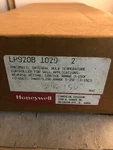 Honeywell LP920B1029 Pneumatic Bulb Temperature Controller New!. Fixed Price $99.99.