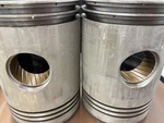 Nos Detroit Diesel Dde 71 Series Truck Style Piston 5149236 Or 5198193 Box Of. Fixed Price $250.00.