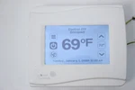 Johnson Controls TEC3320-00-000 /smart Thermostat TEC3000 Series. Fixed Price $28.25.