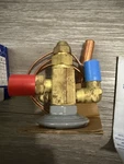 New Sporlan Bfse-b-z Thermostatic Expansion Valve Tev 1 2 Ton 30" Open Box. Fixed Price $45.99.